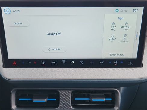 Used 2025 Ford Maverick XLT w/ XLT Luxury Package image 18