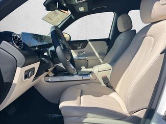 Used 2026 Mercedes-Benz GLB 250 4MATIC video 4