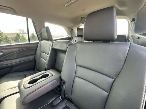Used 2022 Honda Pilot Special Edition image 17