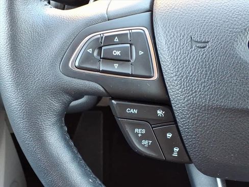 Used 2017 Ford Escape Titanium w/ Equipment Group 301A image 17