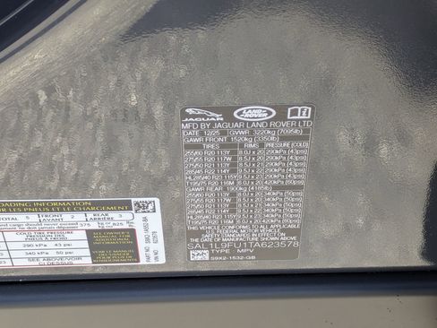 New 2026 Land Rover Range Rover Sport Dynamic SE image 35