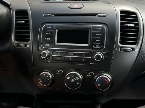 Used 2015 Kia Forte LX w/ Popular Package FWD image 22