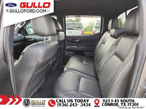 Used 2023 Toyota Tacoma TRD Off-Road image 16