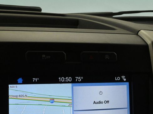 Used 2018 Ford F150 Lariat RWD image 23