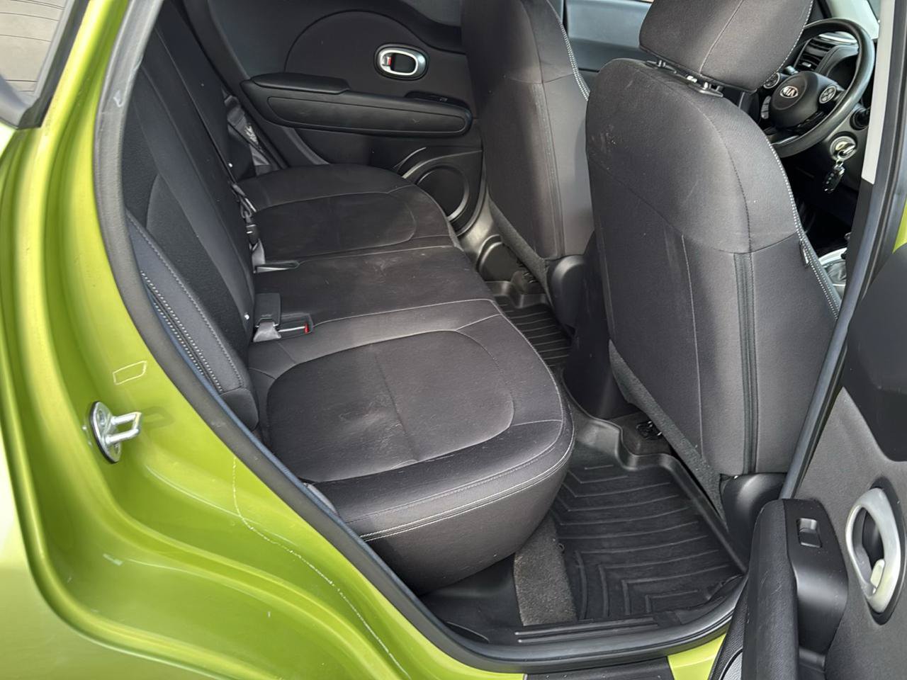 Used 2015 Kia Soul FWD image 12