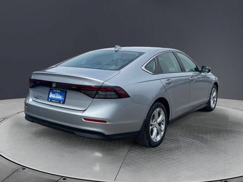Certified 2023 Honda Accord LX image 5