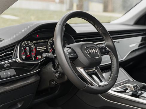 Certified 2023 Audi Q8 Premium w/ Convenience Package image 8