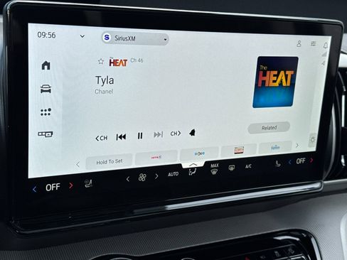 New 2026 Ford Expedition Active image 21