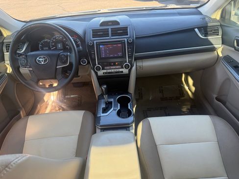 Used 2013 Toyota Camry XLE w/ Convenience Pkg image 24