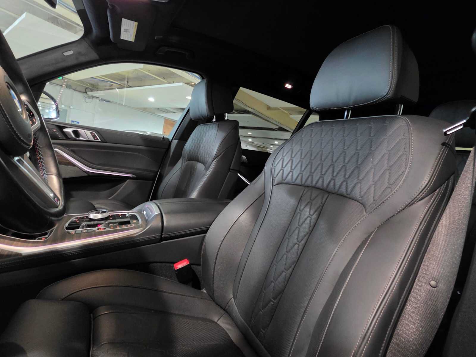 Used 2024 BMW X7 M60i w/ Executive Package AWD/4WD image 23