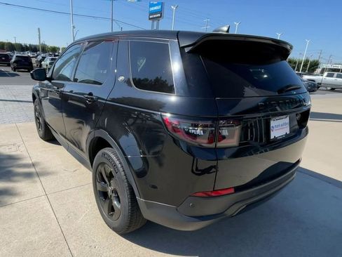 Used 2023 Land Rover Discovery Sport S image 8