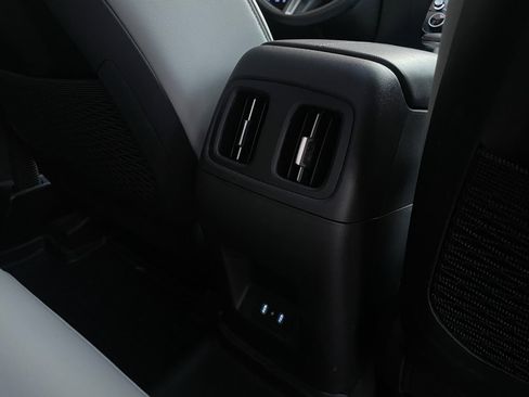 Used 2025 Hyundai Santa Cruz Limited image 27