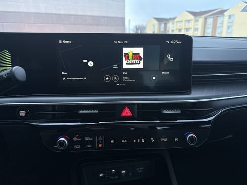 Used 2025 Kia K5 GT-Line w/ GT-Line Premium Package image 17