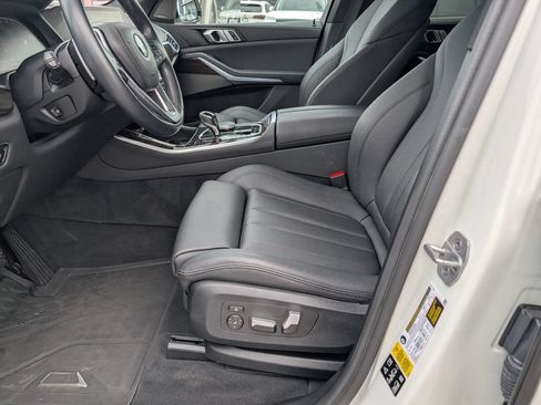 Used 2021 BMW X5 xDrive40i w/ Premium Package AWD/4WD image 12