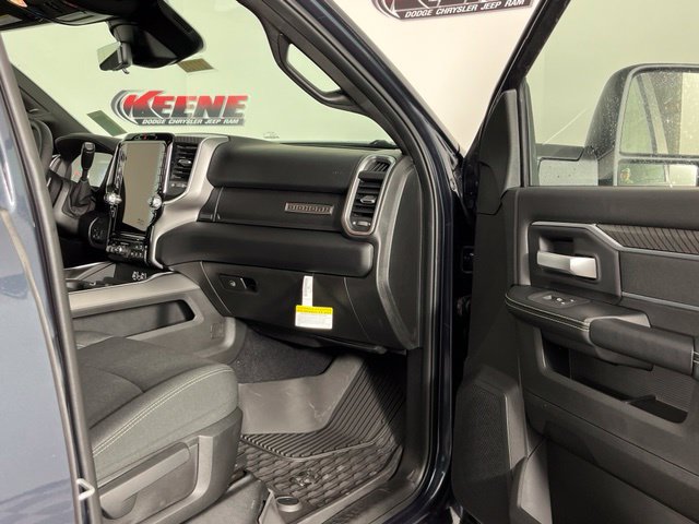 New 2027 RAM 3500 Big Horn AWD/4WD image 25