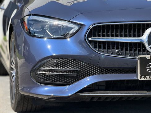 Used 2025 Mercedes-Benz C 300 Sedan image 8