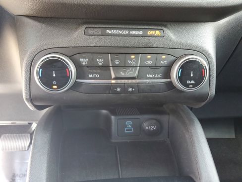 Used 2023 Ford Escape Active image 25