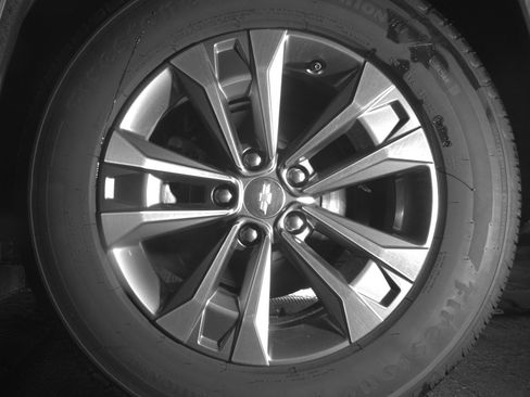 Used 2025 Chevrolet Equinox LT FWD image 14