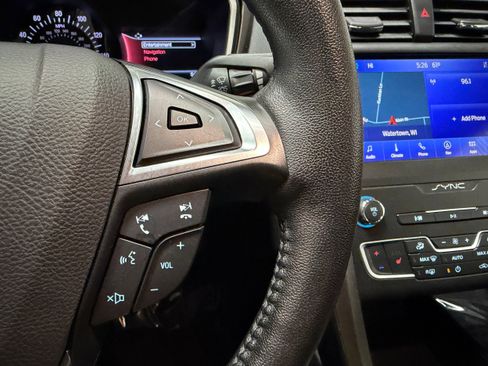 Certified 2020 Ford Fusion SEL image 16