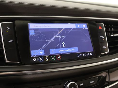 Used 2022 Buick Enclave Premium w/ Experience Buick Package image 7