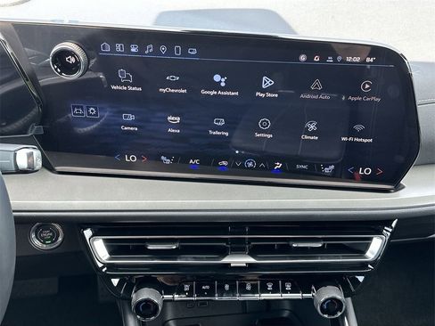 New 2025 Chevrolet Traverse LT w/ Sun and Wheel Package image 19