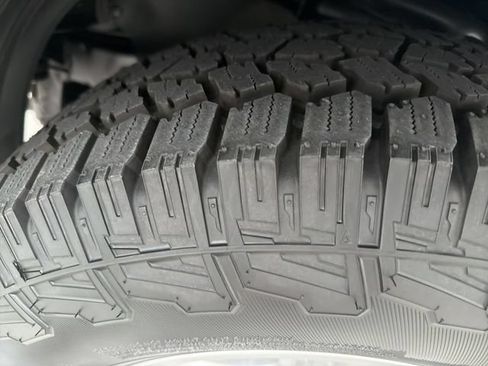 Certified 2022 Toyota 4Runner SR5 RWD image 33