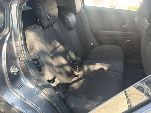 Used 2019 Honda HR-V EX image 26