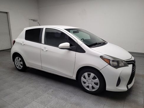 Used 2015 Toyota Yaris L FWD image 11