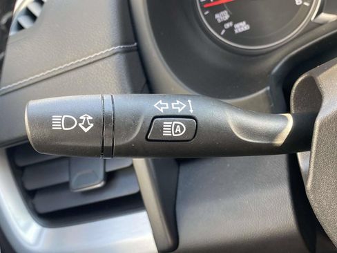 Used 2024 GMC Terrain SLT w/ LPO, Floor Liner Package FWD image 22