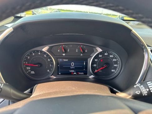 Used 2024 Chevrolet Equinox LT FWD image 31