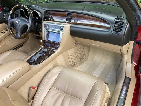 Used 2009 Lexus SC 430 Convertible RWD image 19