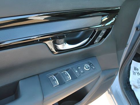 Used 2024 Honda CR-V EX-L image 14