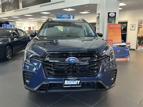 New 2025 Subaru Ascent Bronze Edition w/ Onyx Package image 3