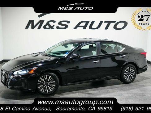 Used 2023 Nissan Altima 2.5 SV FWD image 1