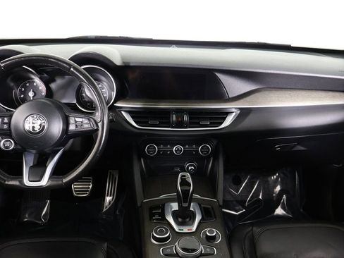 Used 2022 Alfa Romeo Stelvio Ti AWD/4WD image 37