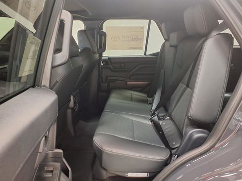 New 2026 Toyota 4Runner TRD Off-Road Premium AWD/4WD image 25