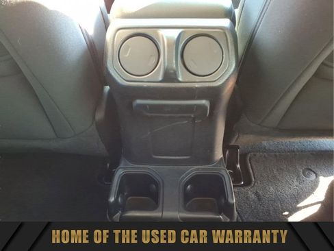 Used 2019 Jeep Wrangler Sport AWD/4WD image 30