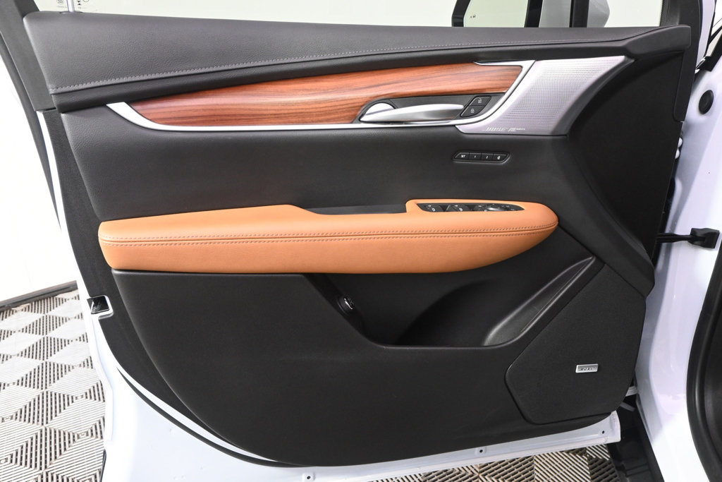 Used 2025 Cadillac XT5 Premium Luxury FWD image 22