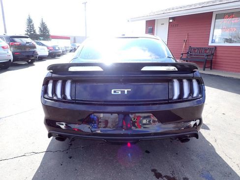 Used 2017 Ford Mustang GT Premium w/ GT Performance Package image 5