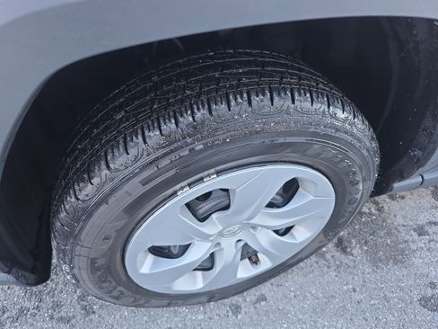 Used 2025 Toyota RAV4 LE image 13