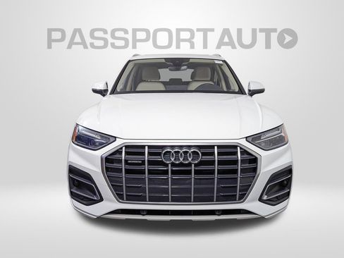 Used 2021 Audi Q5 2.0T Premium w/ Convenience Package AWD/4WD image 10