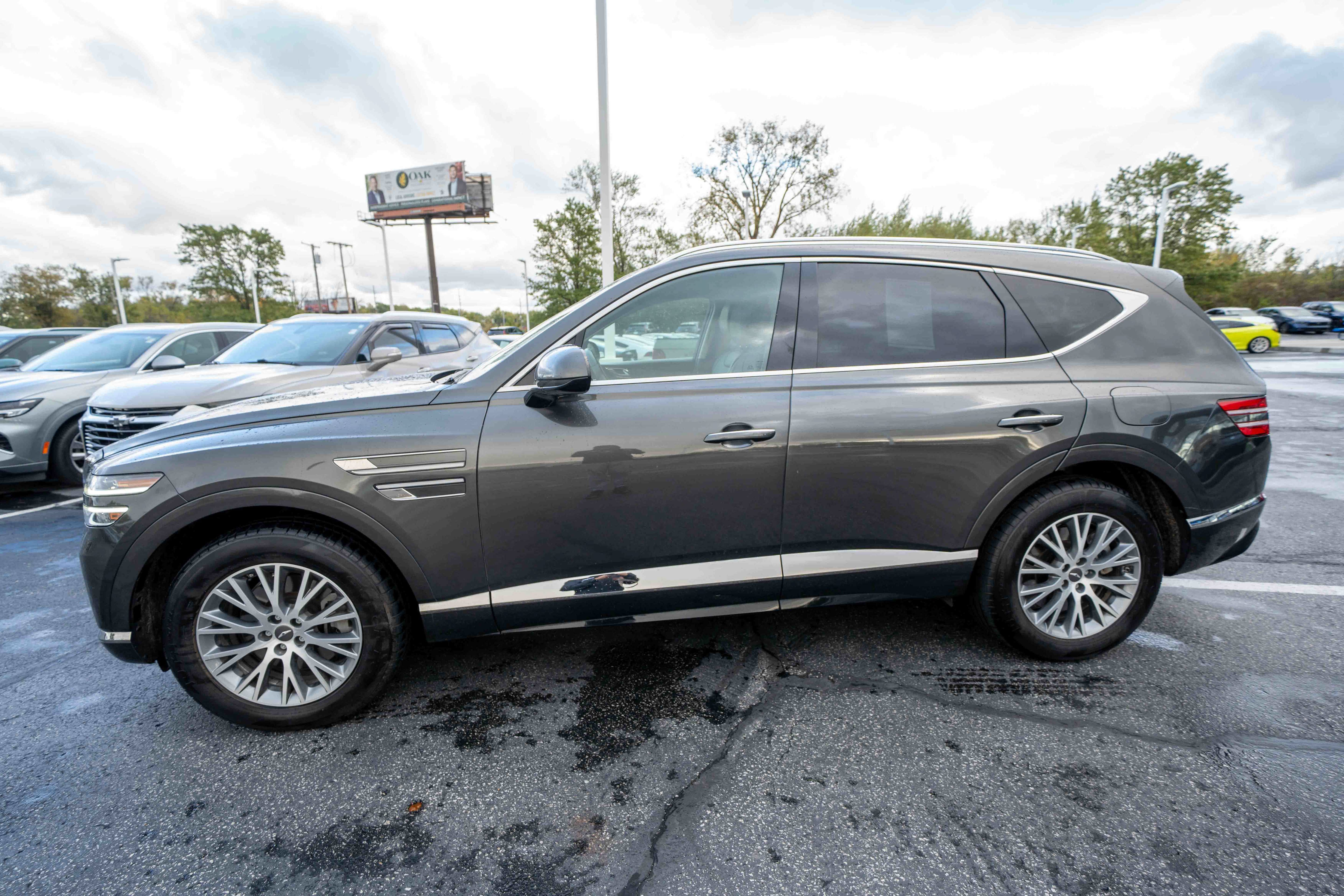 Used 2024 Genesis GV80 2.5T AWD/4WD image 3