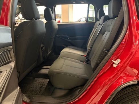 New 2026 Jeep Cherokee Laredo AWD/4WD image 12