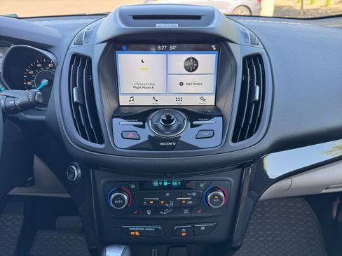 Used 2017 Ford Escape Titanium AWD/4WD image 12