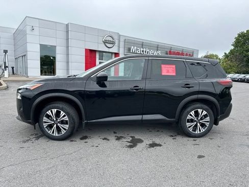 Certified 2023 Nissan Rogue SV AWD/4WD image 2