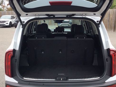 Used 2021 Kia Telluride SX image 9
