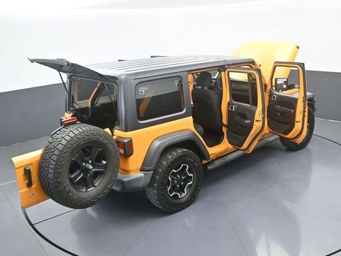 Used 2018 Jeep Wrangler Unlimited Sport S image 69