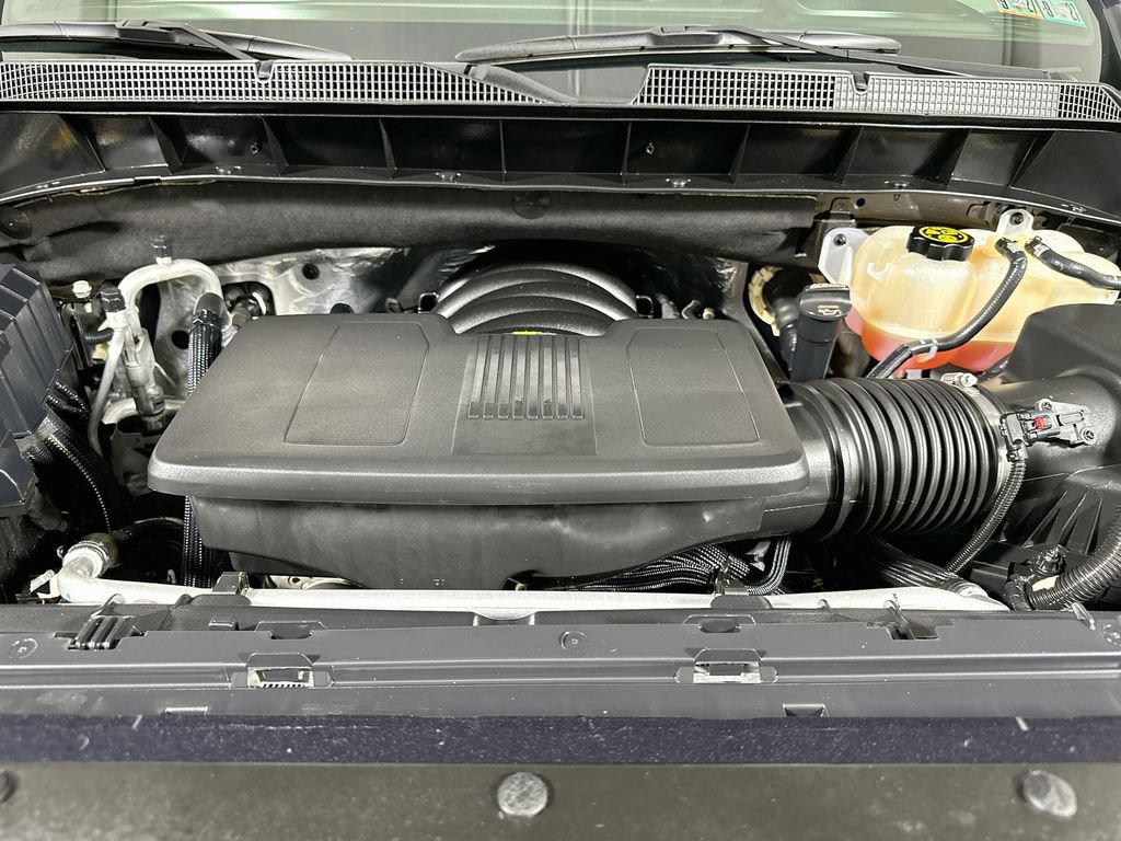 Used 2024 Chevrolet Silverado 1500 High Country AWD/4WD image 19