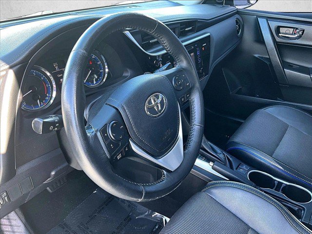 Used 2017 Toyota Corolla SE FWD image 14