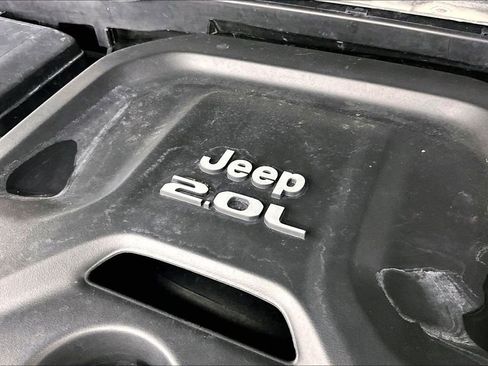 Used 2021 Jeep Wrangler Unlimited Rubicon image 33